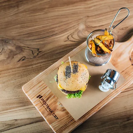 페스타나 Cr7 4* 푼샬