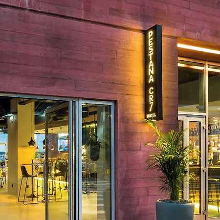Hotel Pestana Cr7 4*