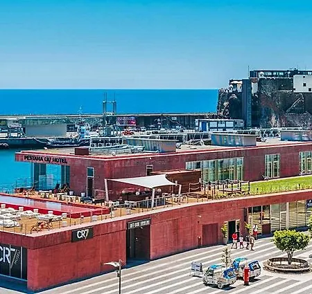 Hotell Pestana Cr7 (adults Only) Funchal (Madeira)