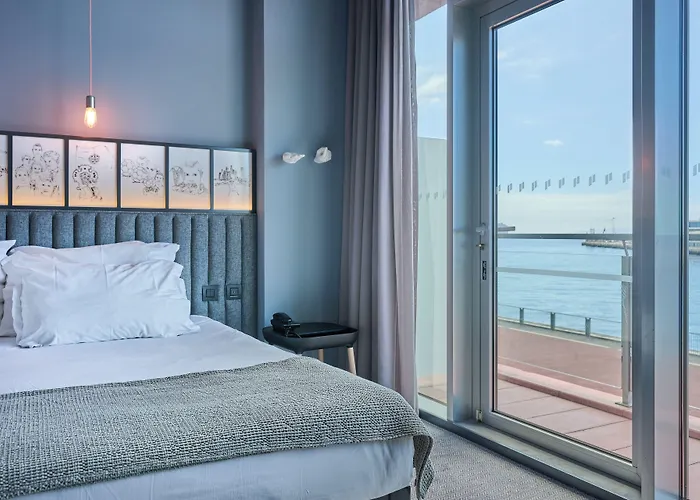 Pestana Cr7 (adults Only) Hotel Funchal (Madeira)