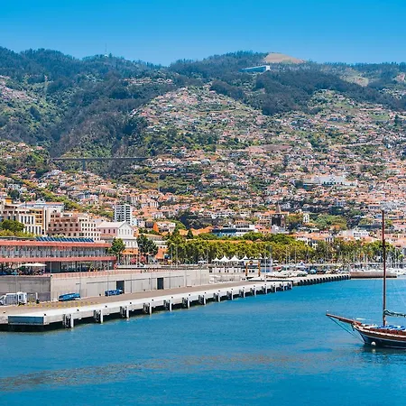 Pestana Cr7 (adults Only) 4* Funchal (Madeira)